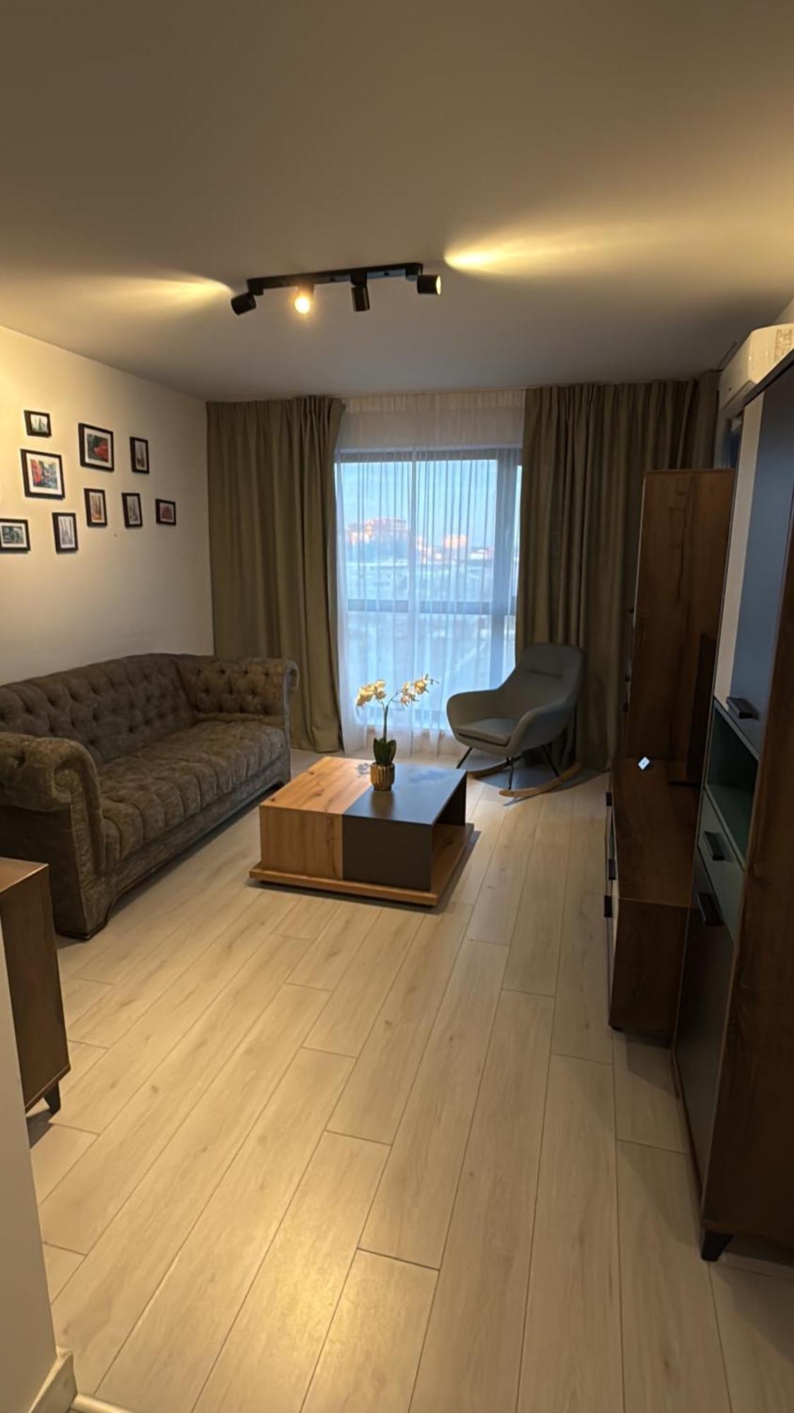 Onix Park Complex Elegant With Parking & Self Check In Bucureşti